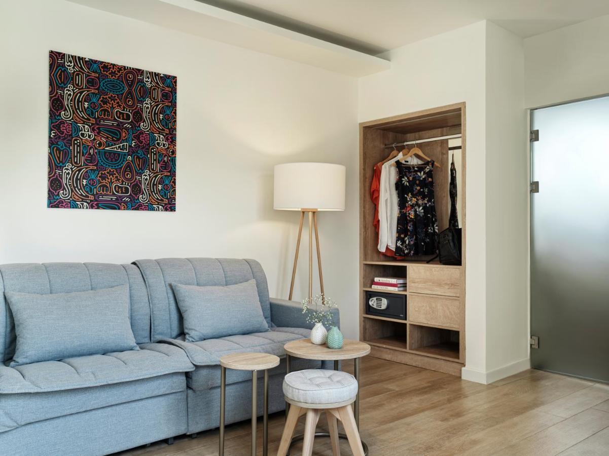 Suite with Mountain View,1244124985:JPEG